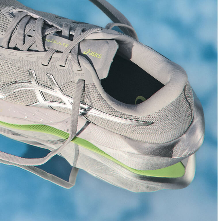 Platinum Pack GEL-KAYANO 33