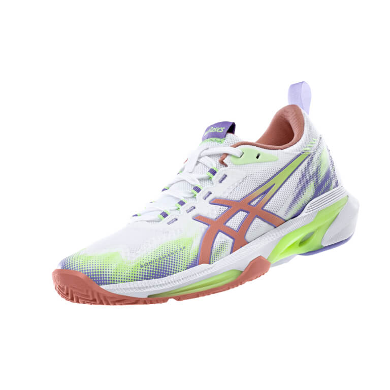 Close-up on padel shoes for playing style speed