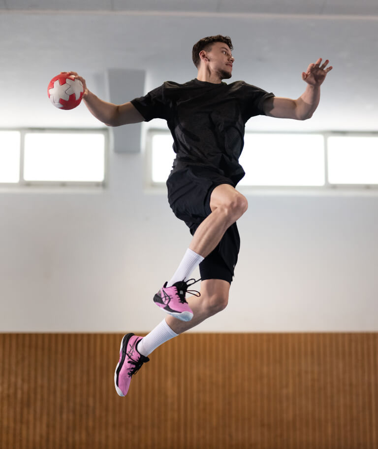 ASICS handball