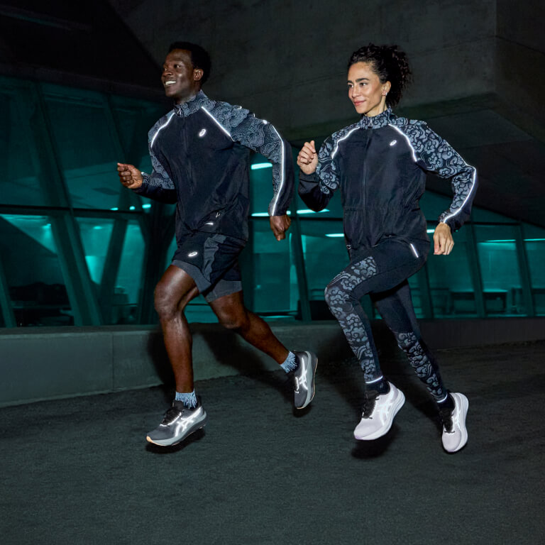 Official Running Shoes & Clothing | ASICS AT