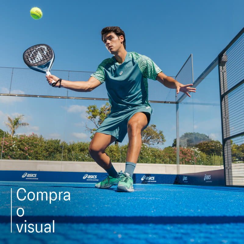 Athlete playing padel wearing padel shoes from ASICS on a blue court.