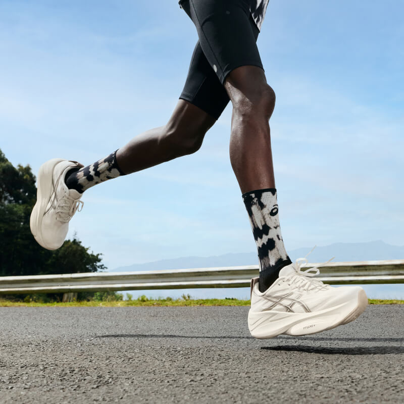 Meet the new GEL-SLOWCUSH™ shoe