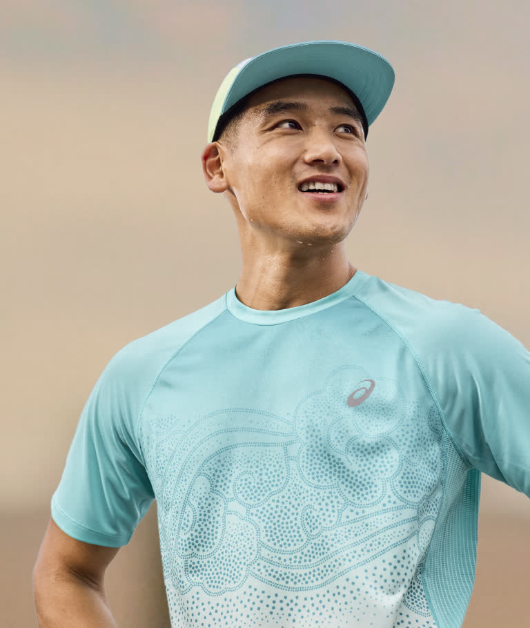 GEL-KAYANO 33 clothing