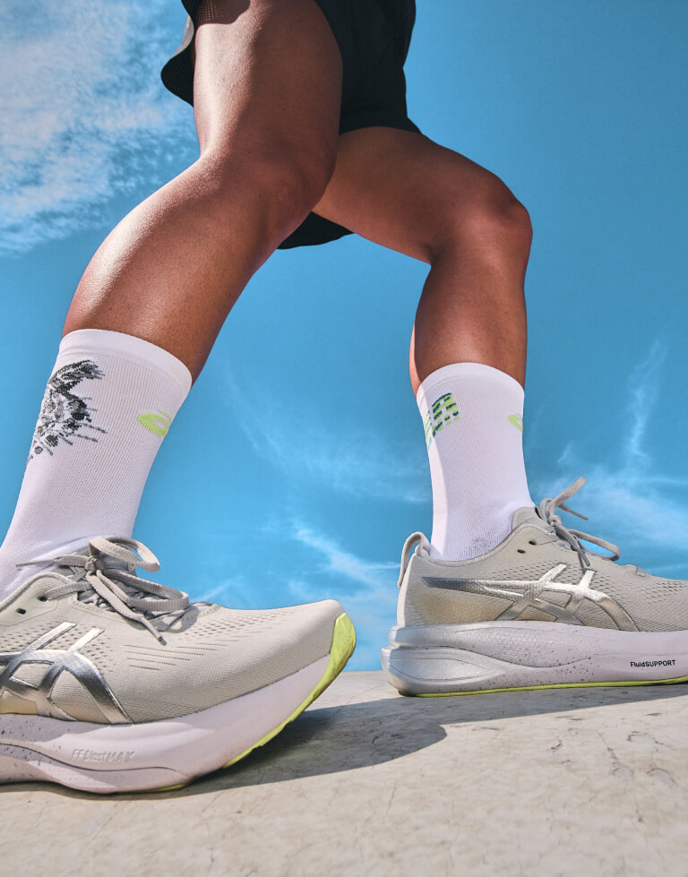 Runner wearing ASICS GEL-NIMBUS™ 
