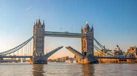 The ultimate guide to visiting London in March