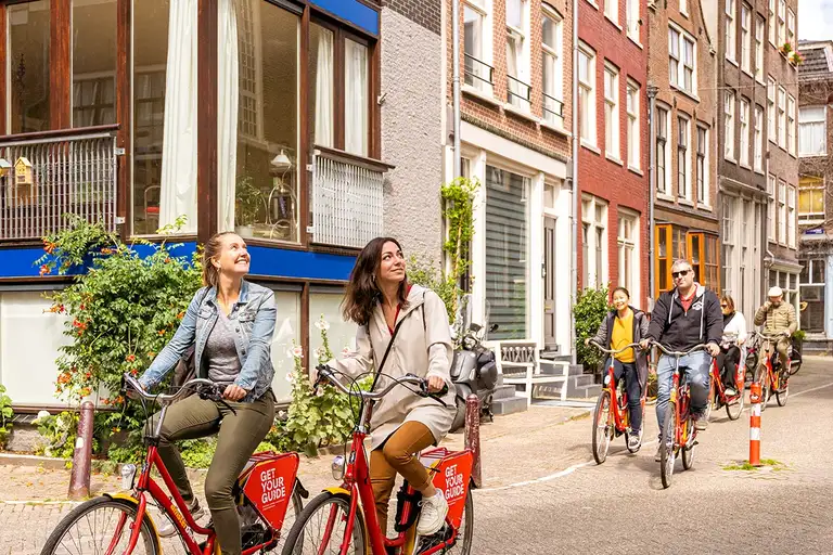 Navigate the city like the locals