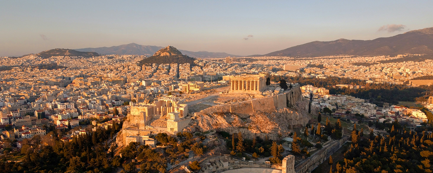 The Best Way to Get Around Athens: 5 Tips and Tricks