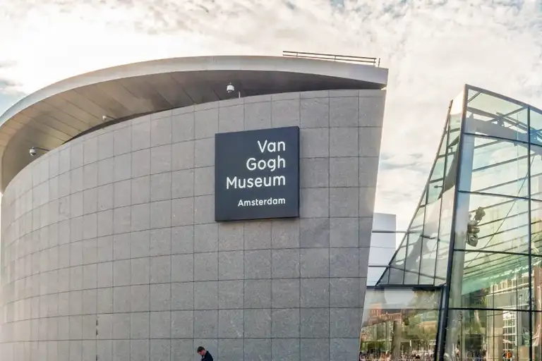 Explore Van Gogh’s creative mind