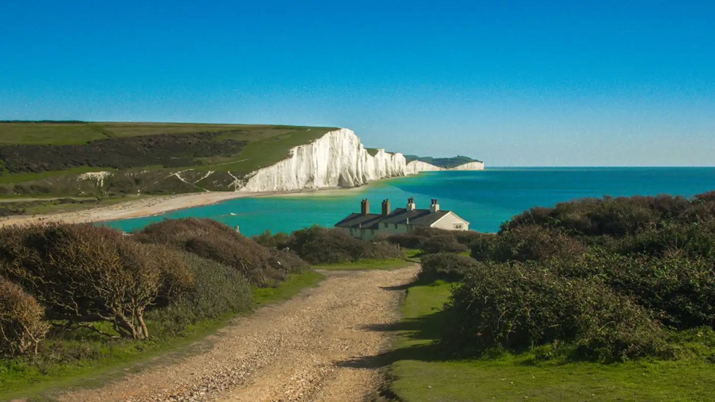 A complete guide to the 5 best hikes near London