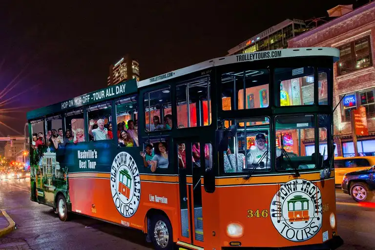 Visite nocturne de Music City