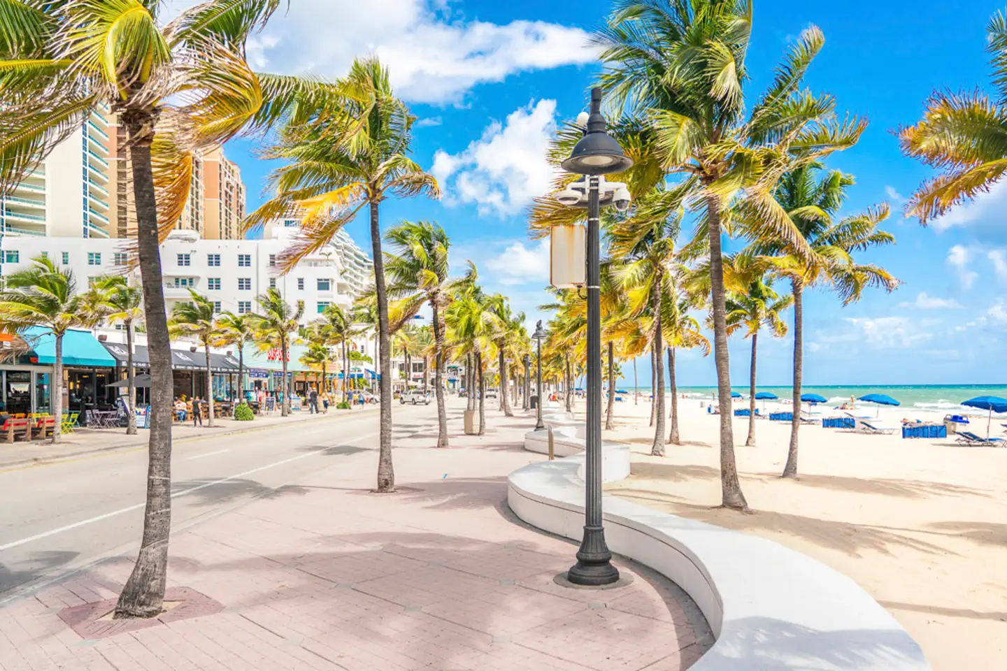 Prosjekt platting og blomsterkasser: En DIY hage-makeover, image size:1440x960