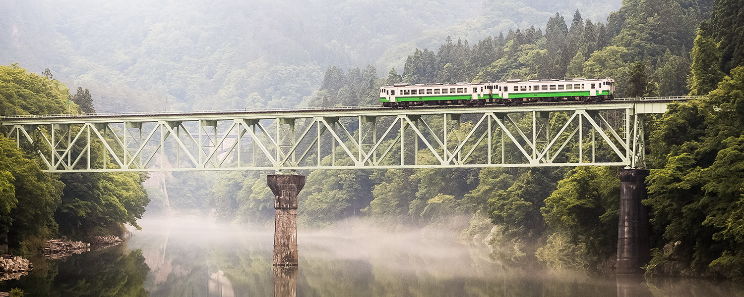 9 Incredible Train Journeys in Japan Not To Be Missed