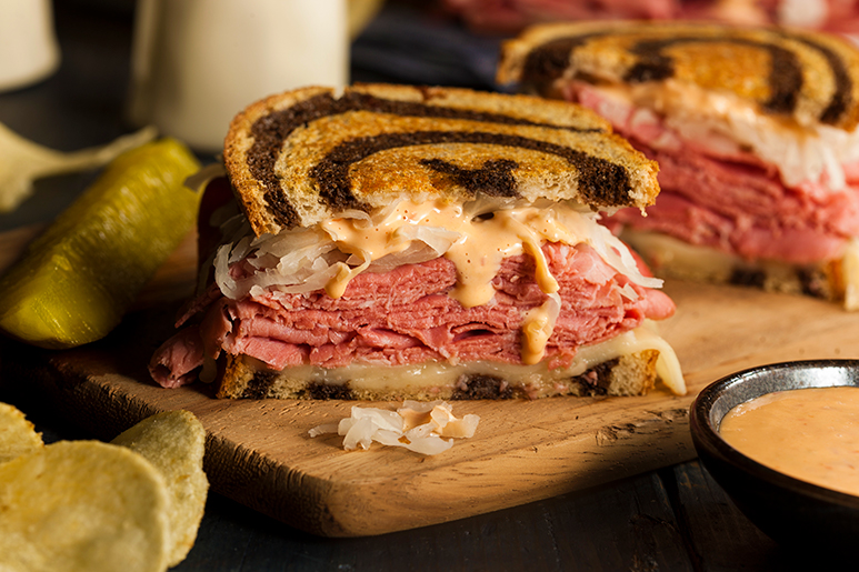 The Best Food In Chicago: 12 Local Dishes To Devour