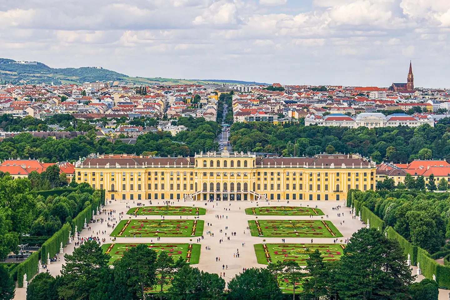 Den uopløselige tråd, Der Forbinder Os alle: Patti Smith om, Hvad Det Vil  Sige at være Kunstner, by Maria Popova | DailyGood, image size:1440x960
