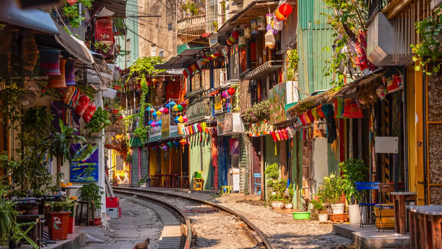 Thieves Market (Chợ Giời)
