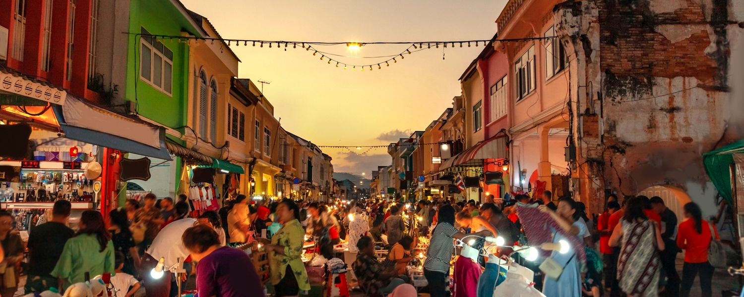 7 thrilling and unique things to do in Phuket at night
