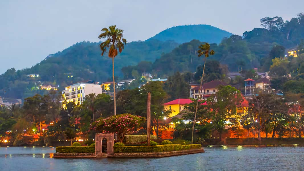 R Kandy Kandy Travel Guide | Insider tips, hidden gems, itineraries and more