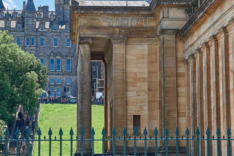 Immergiti nella storia del design al Museo di Edimburgo