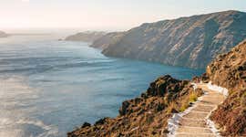 The ultimate guide to hiking in Greece: 6 scenic trails