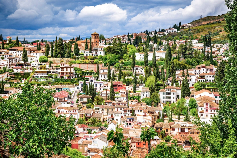 The best of Granada in spring: top activities and must-sees