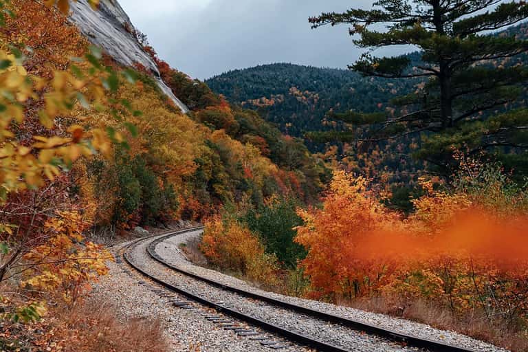 Fall 1 12 Best Places To Visit In Fall To See The Leaves Change
