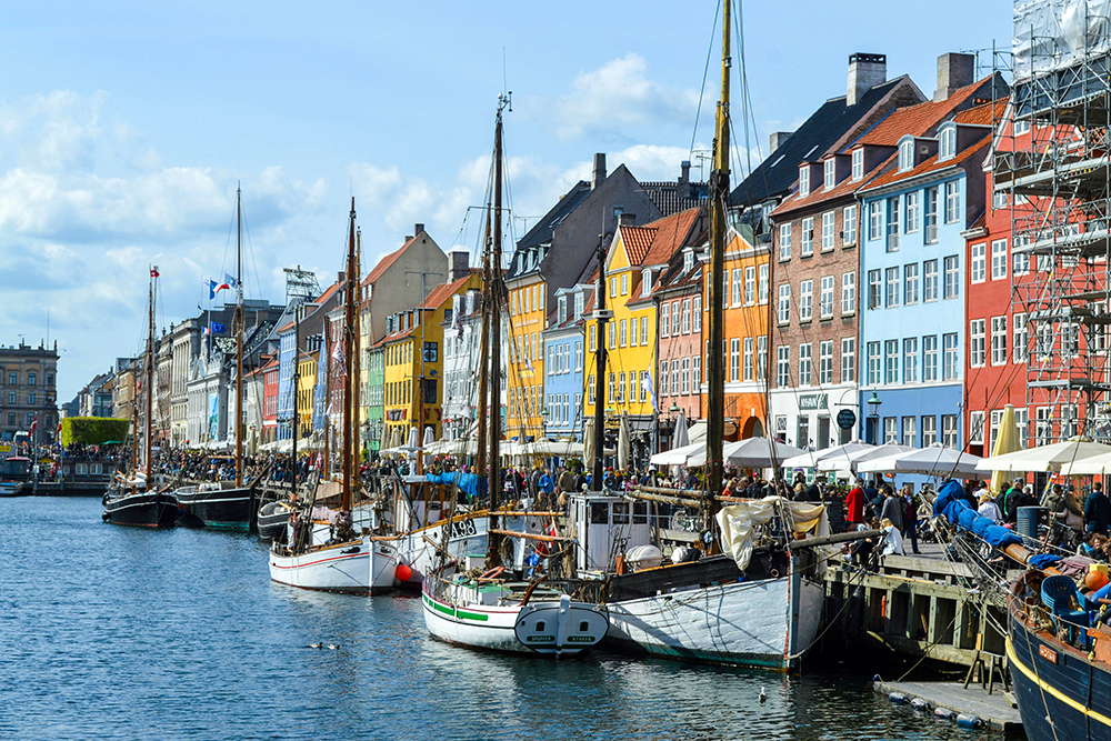 8 Unique and Fun Things To Do in Nyhavn: A Neighborhood Guide