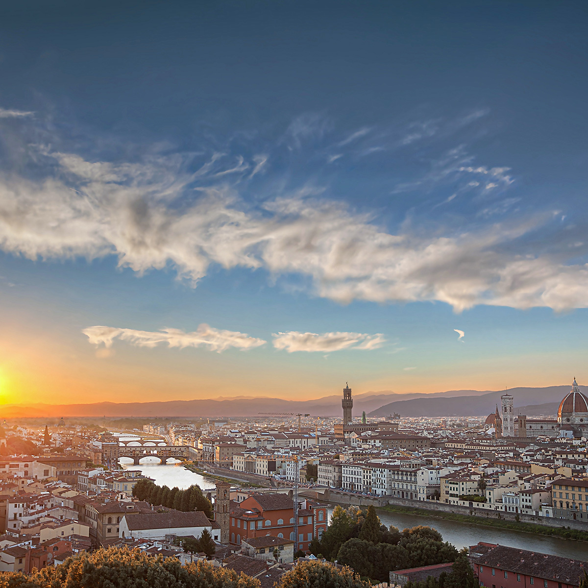 Epic Things To Do In Florence At Night