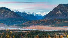 8 incredible things to do during fall in Alaska