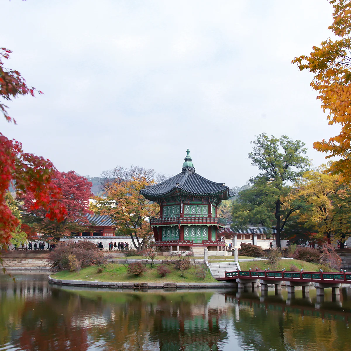 12 best places to see fall foliage around the world