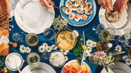 10 Gerichte, die man probieren muss, um das beste Essen in Stockholm zu erleben