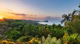 Money-saving tips for traveling to Costa Rica on a budget