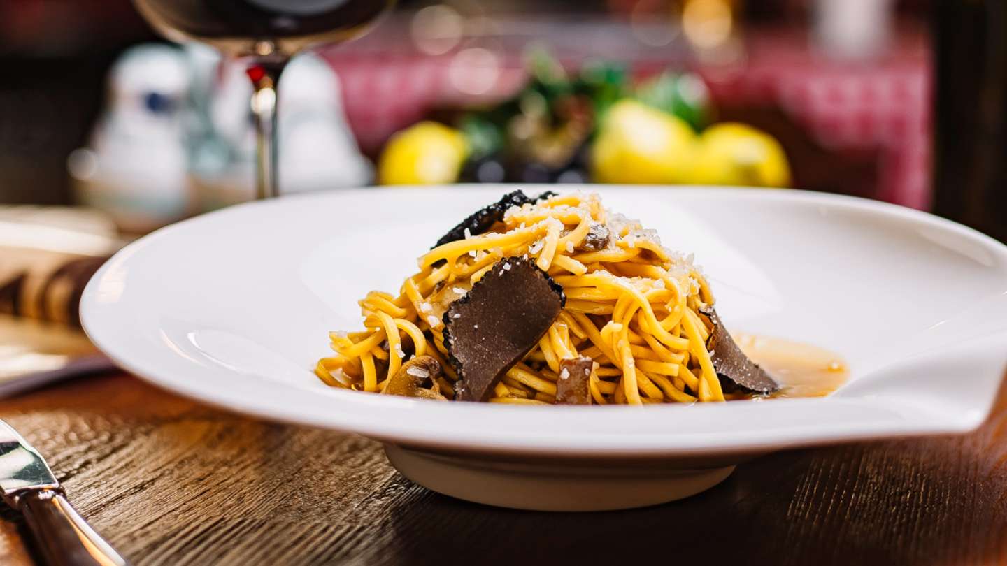 Guide to Eating Pasta in Rome