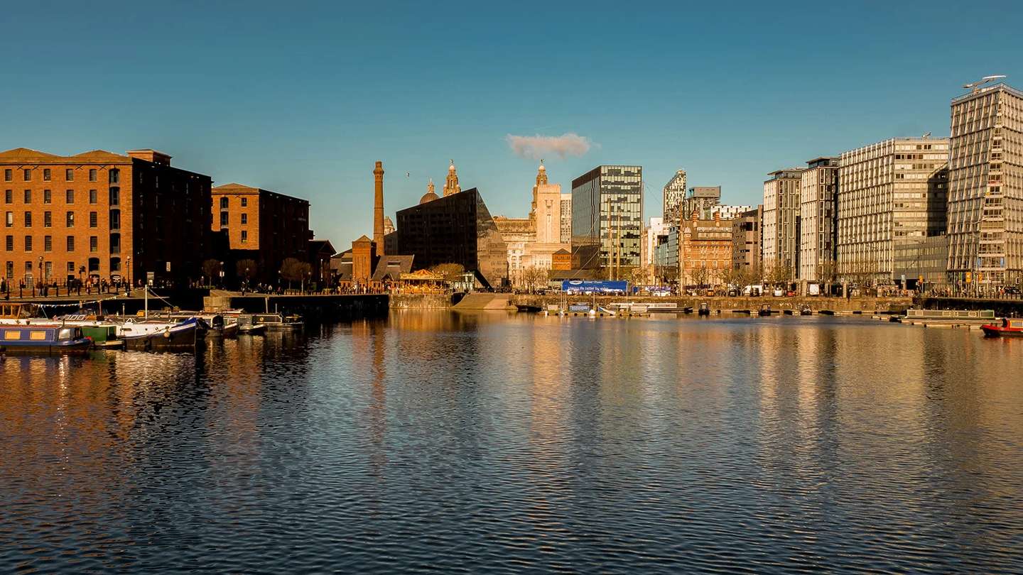 Liverpool Features 15 Unmissable Liverpool Landmarks And Historic Sights