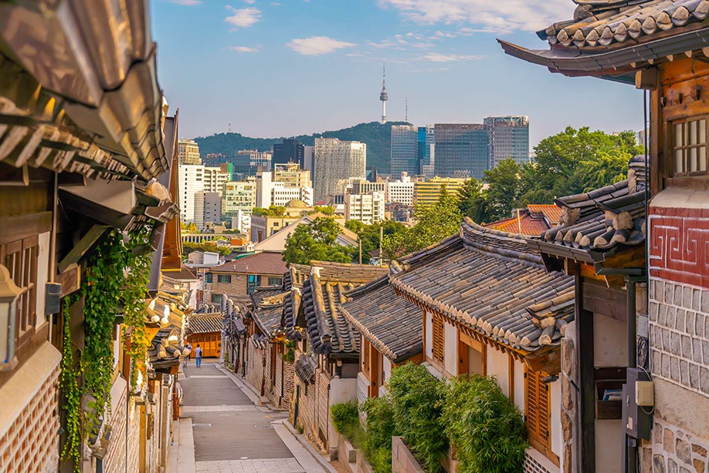An all-season guide to the best time to visit Seoul - GetYourGuide