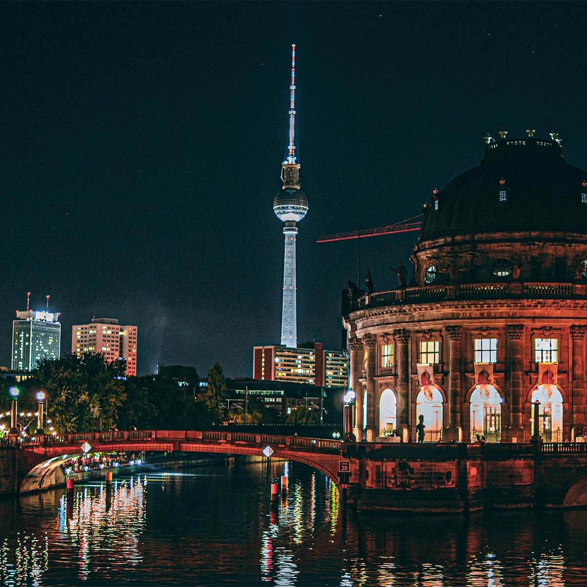 top-10-things-to-do-in-berlin-at-night