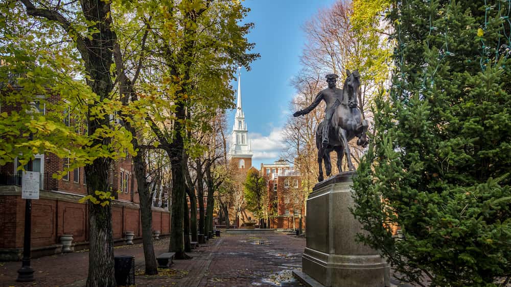 Massachusetts Spring Spring in Massachusetts: The Best Things To See and Do