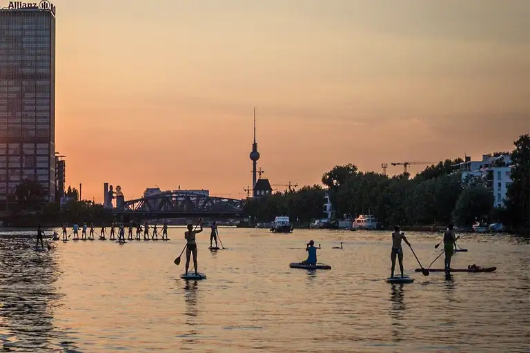 Paddleboard on the Spree.