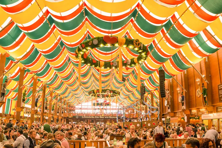 Winzerer Fähndl tent at Okotberfest
