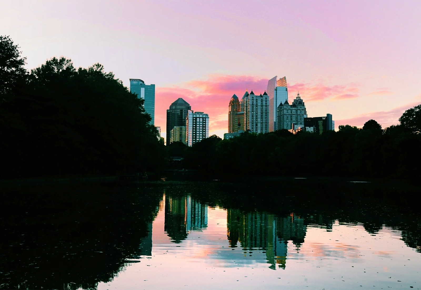 Epic things to do in Atlanta at night