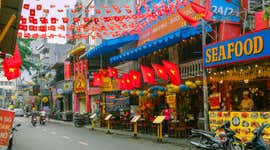 Street food in Ho Chi Minh City: 10 dishes you have to try