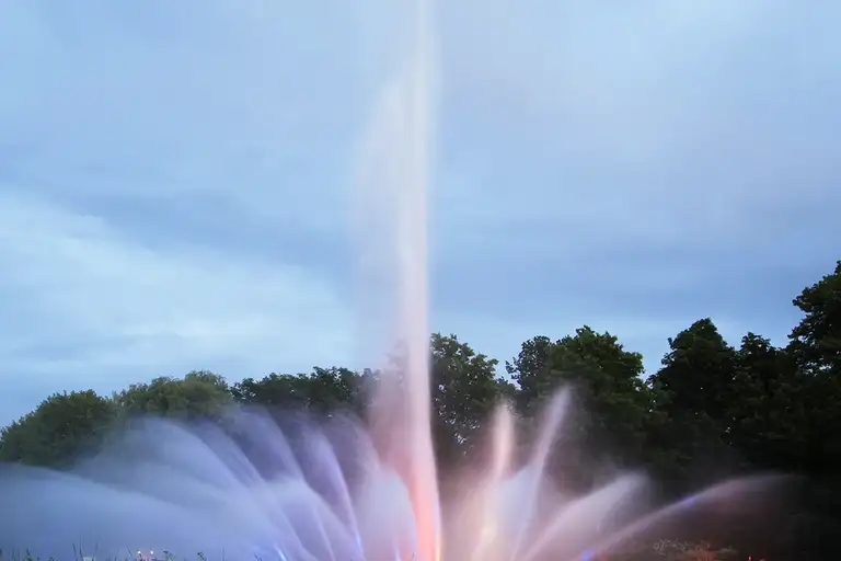 Watch a stunning light and water show