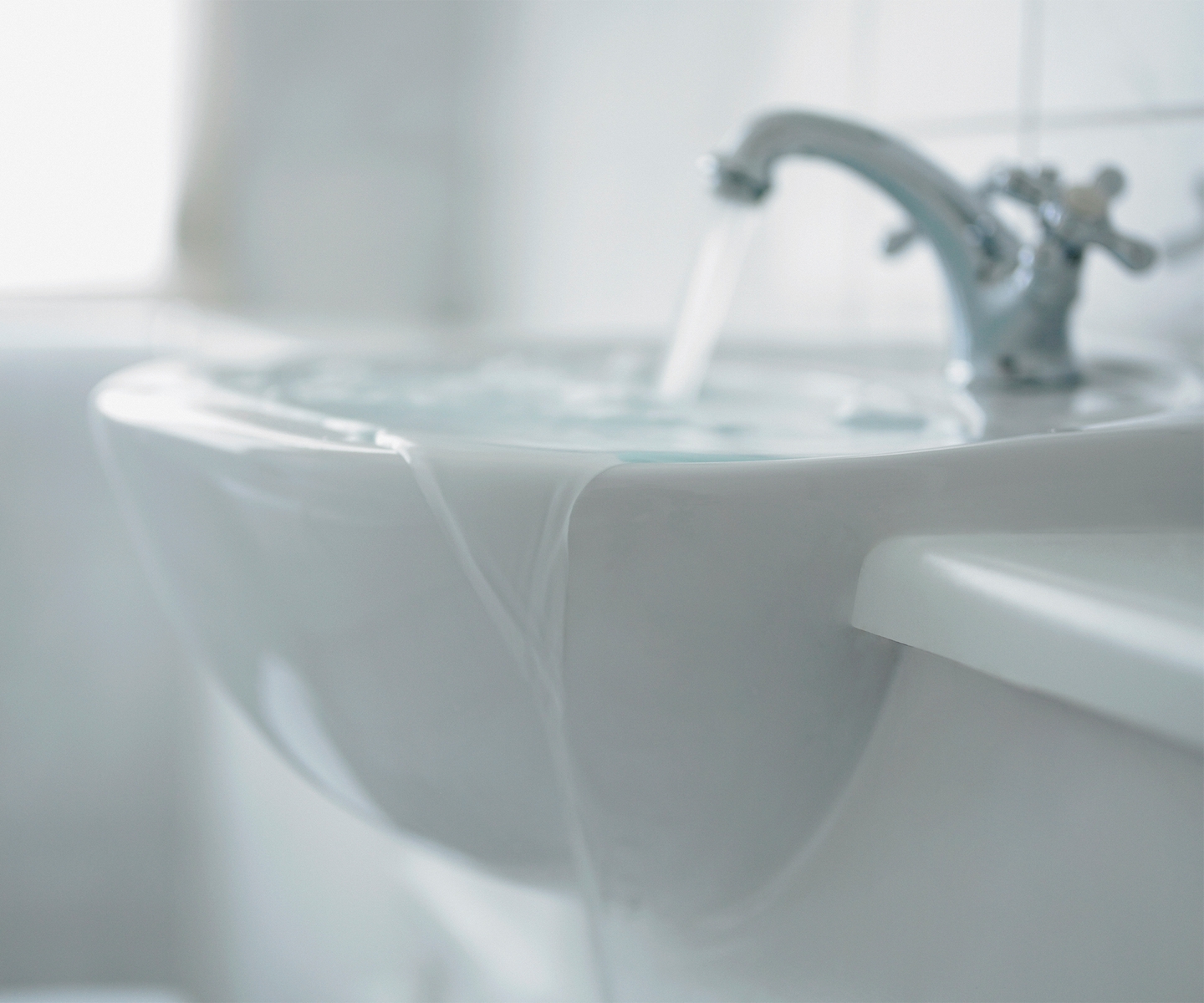 Bathroom sink causes residential water damage 
