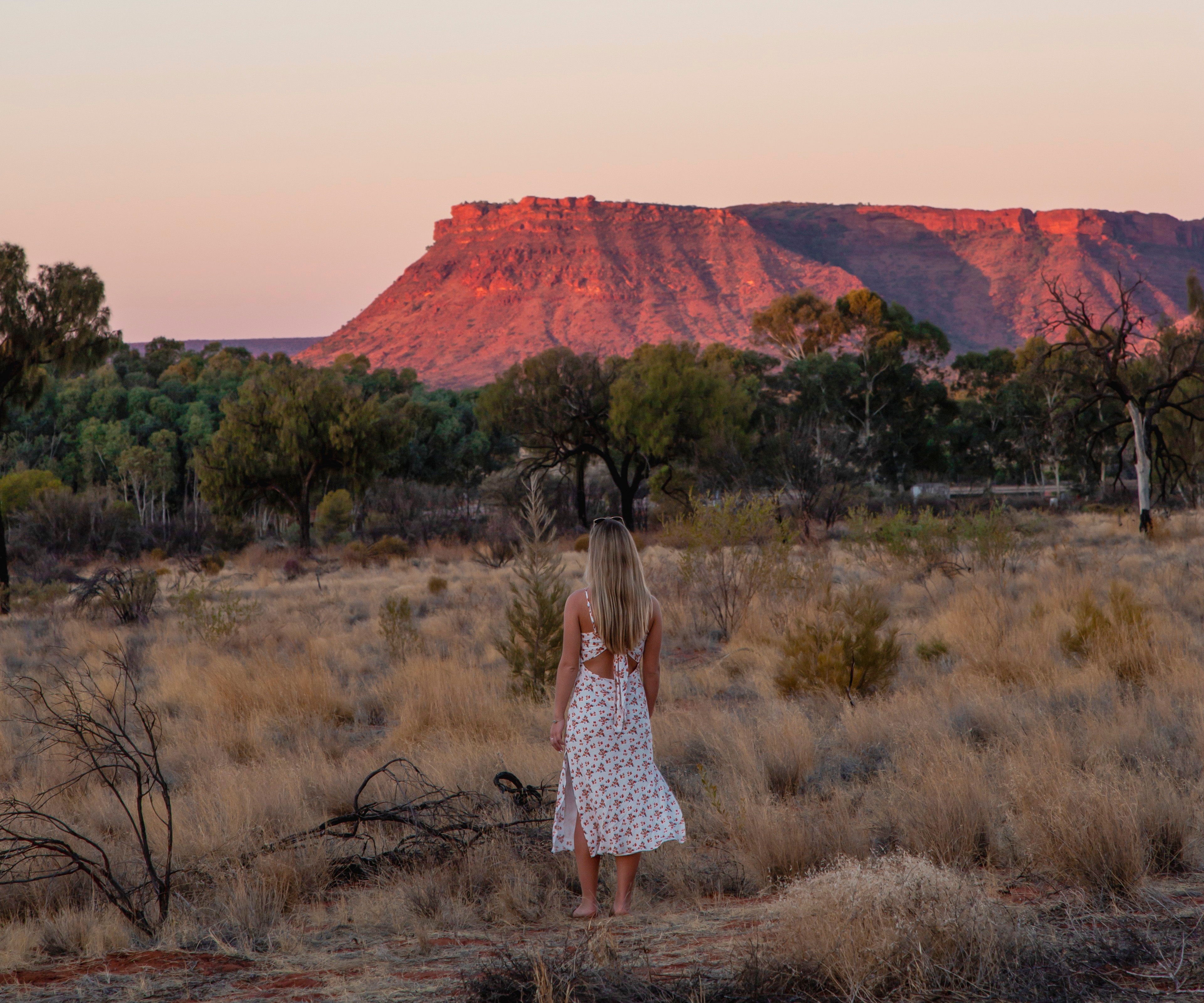 Girl looking at Kings Canyon from a distance