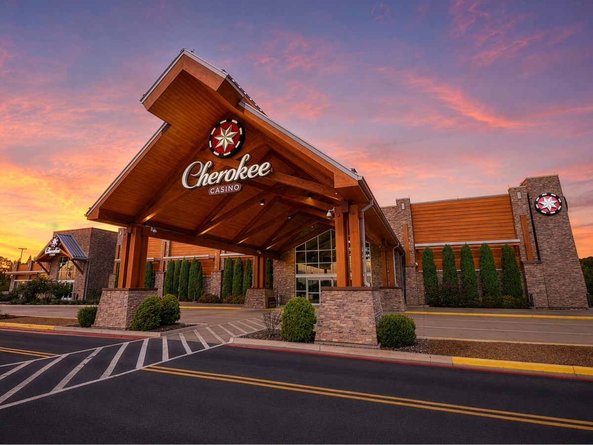 Cherokee Casino Grove Property Building Exterior