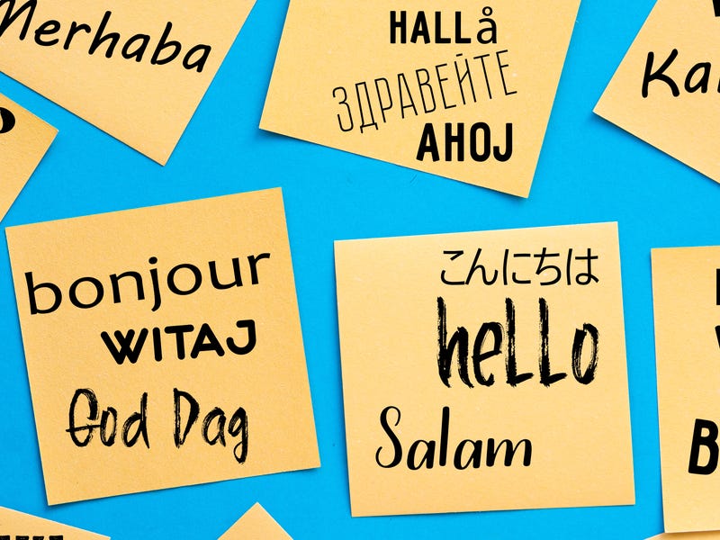 Posits con palabras en diferentes idiomas, ideal para aprender otros idiomas en Perú