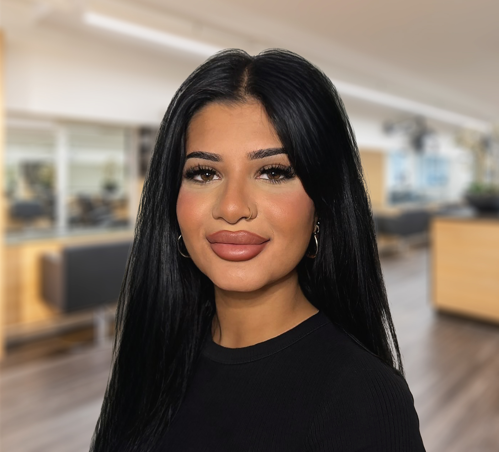 Regulan | Stv. Geschäftsleitung & Expert Hairstylistin bei PerfectHair.ch