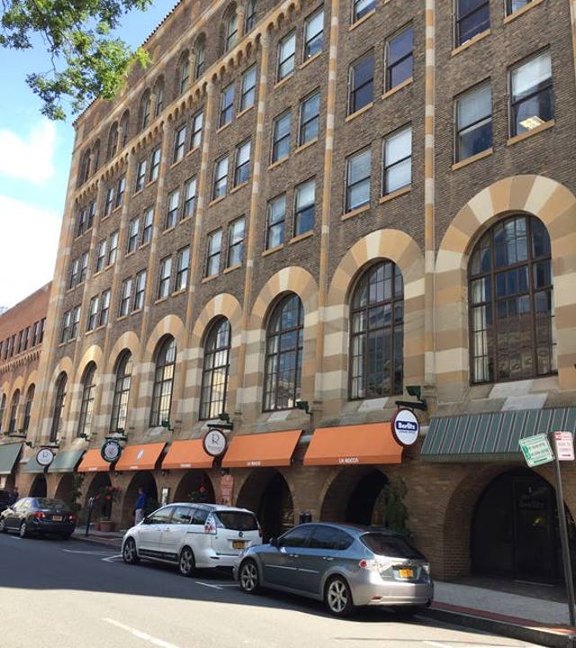 White Plains Center