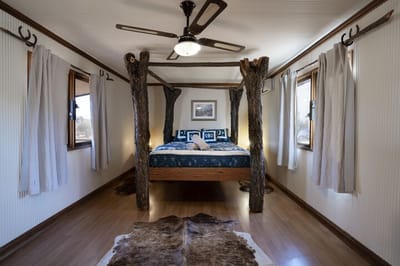 Stay-Intrepid-Australia-NT-Red-Centre-Ooraminna-Station- Homestead-Cabin.jpg