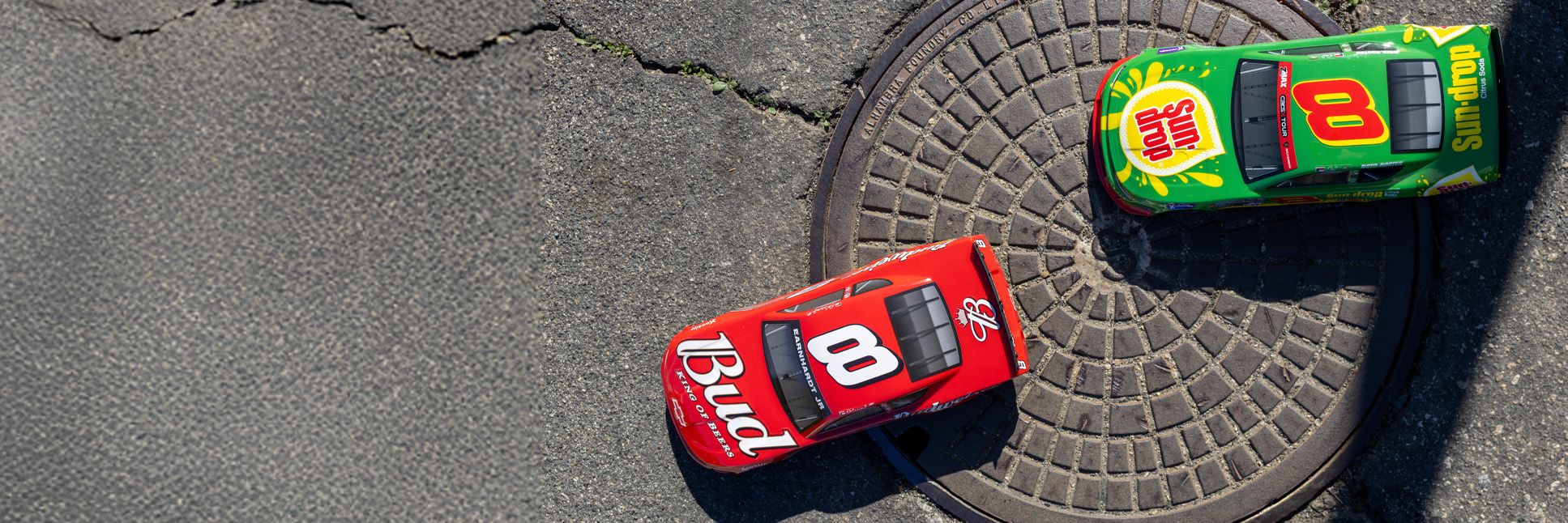 Losi 1/12 Asphalt Late Model Dale Earnhardt Jr. No. 8 Ready-to-Run On-Road RC Race Car