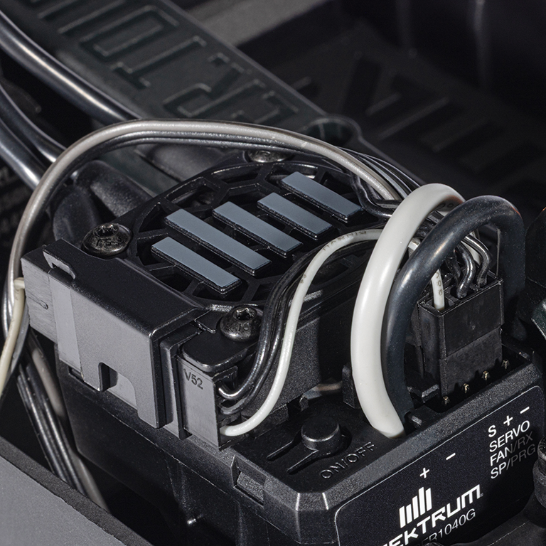 SPEKTRUM SLT 2 IN 1 40A BRUSHLESS RECIEVER & ESC